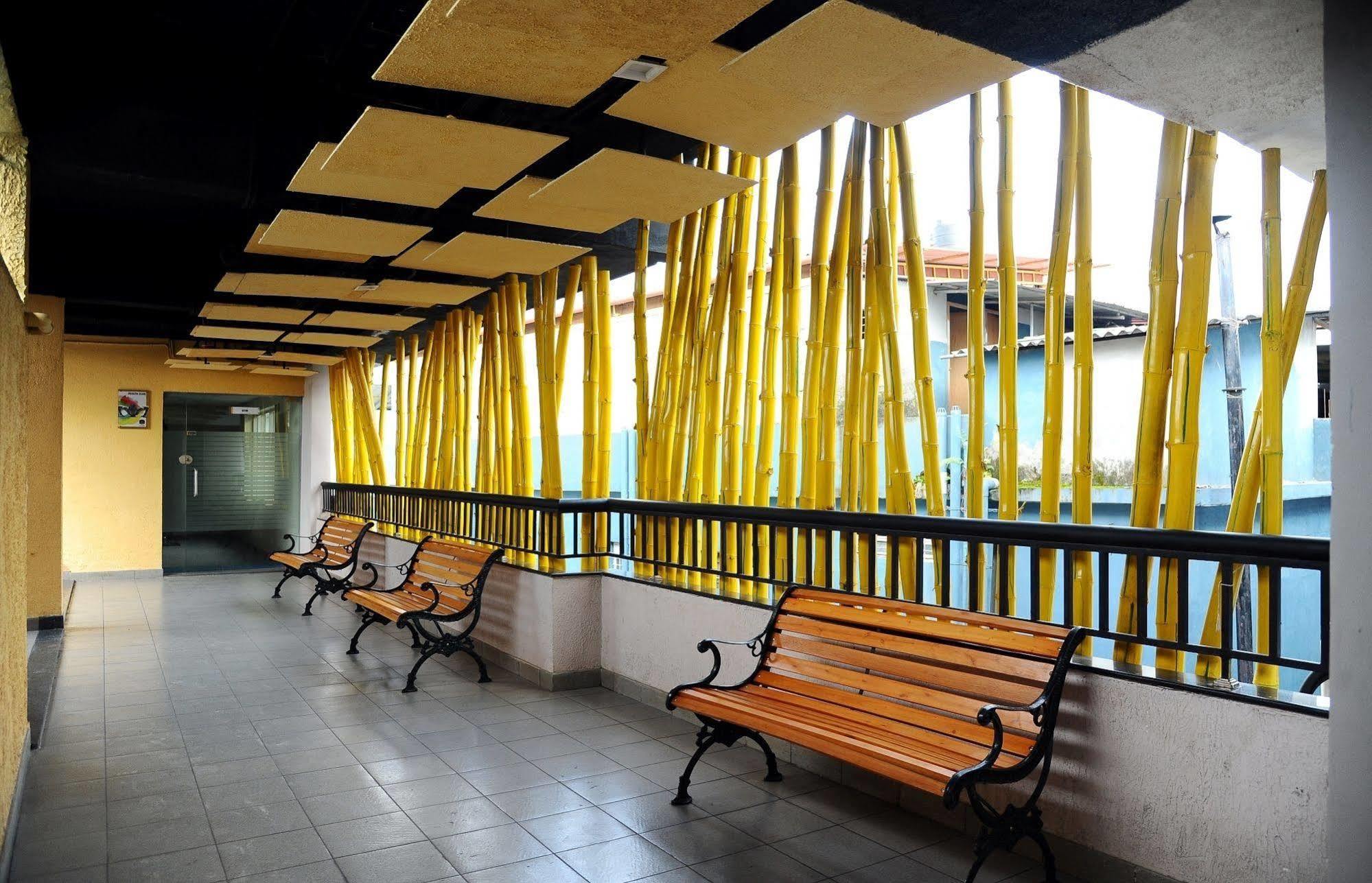 Hotel Indriya Wayanad Kalpatta Ngoại thất bức ảnh